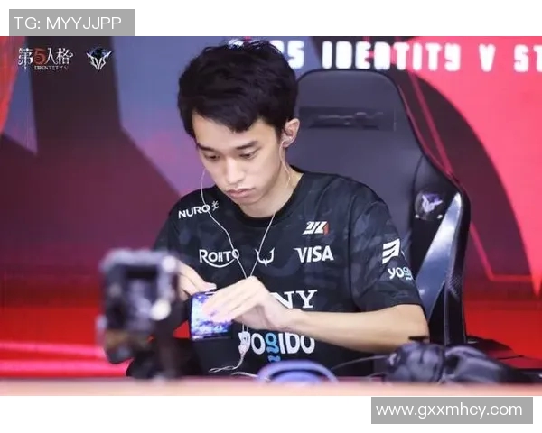 LNG战队在S15电竞洲际赛中以79分稳居积分榜首位